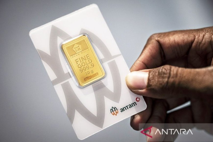 Emas Antam pada Sabtu merosot Rp20 ribu