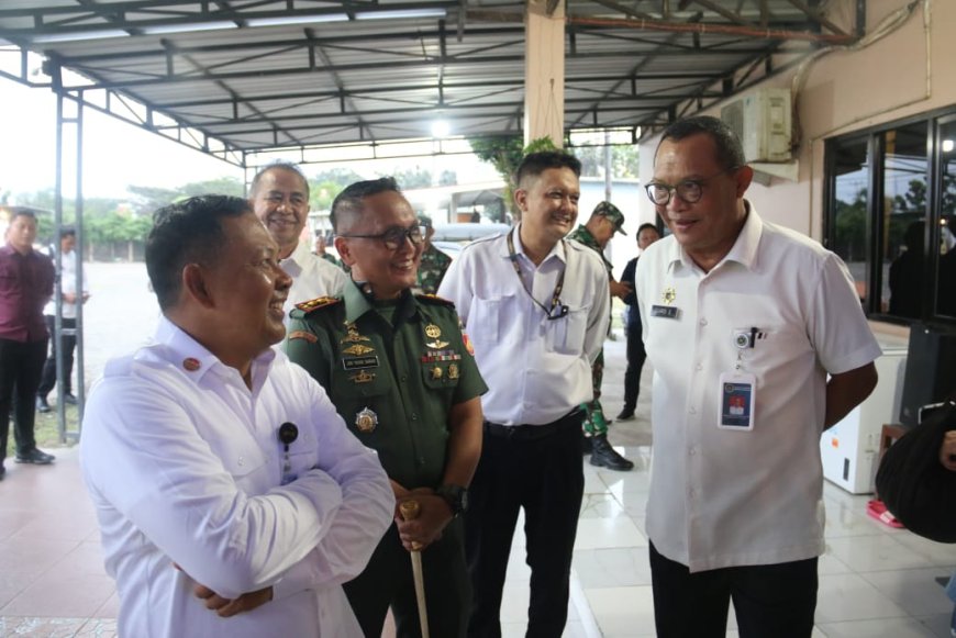 Kunjungan KSP dan BGN di PT Kelola Laut Nusantara Pati, Pastikan Makanan Bergizi Sesuai Standar Mutu