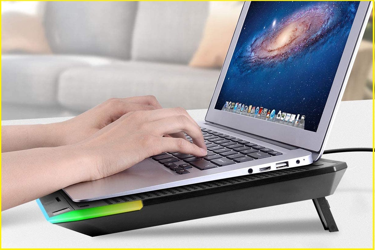 7 Cara Maksimalkan Performa Laptop Tanpa Harus Ganti Komponen 4 Cooling Pad Laptop